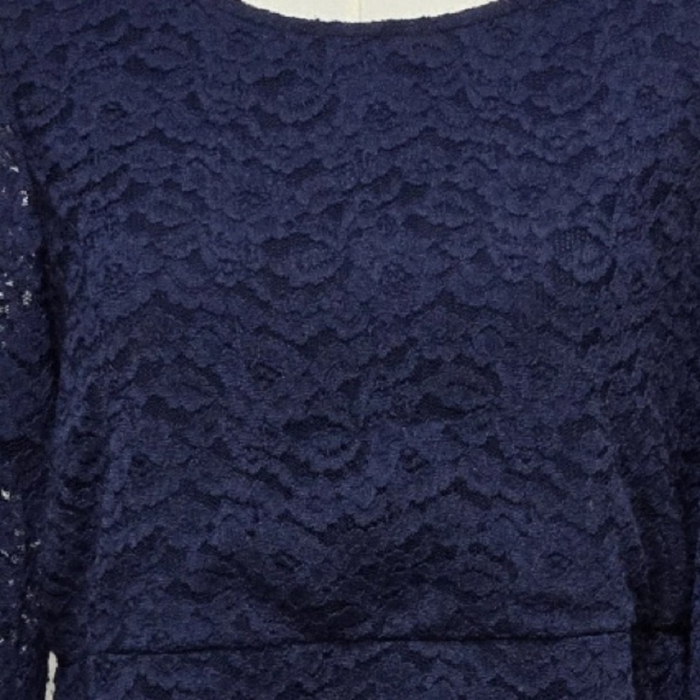 Susan Graver Women’s Plus Size 1X Navy Lace Lined Long Sleeve Blouse - Picture 8 of 8
